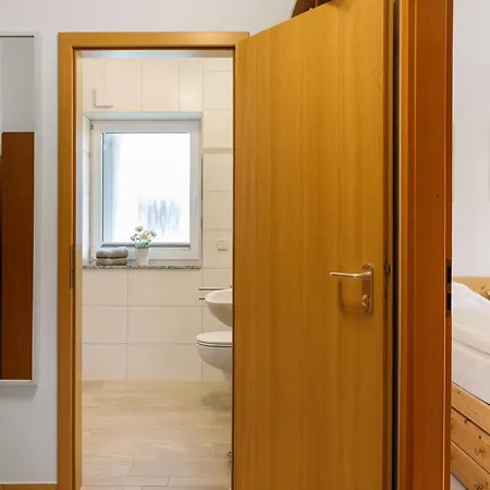 アパート Tannenblick 7-1 *