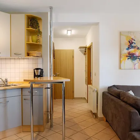 Tannenblick 7-1 アパート